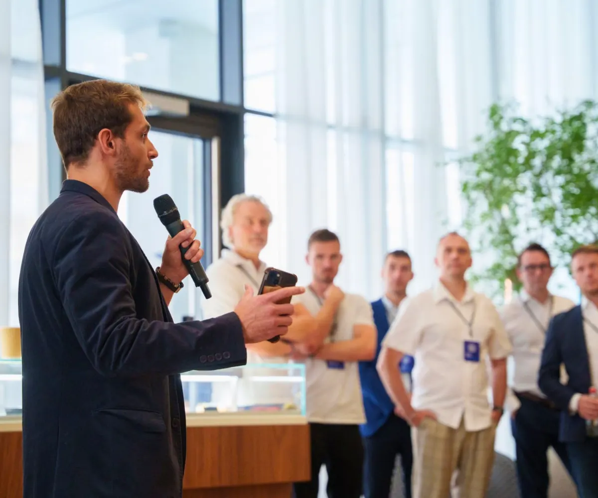 A delegation on a technical visit